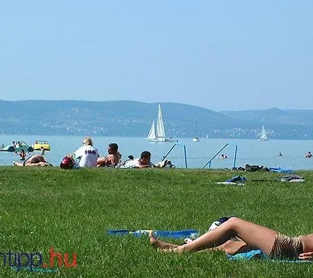 Szines Panorama Апартаменты Балатонлелле